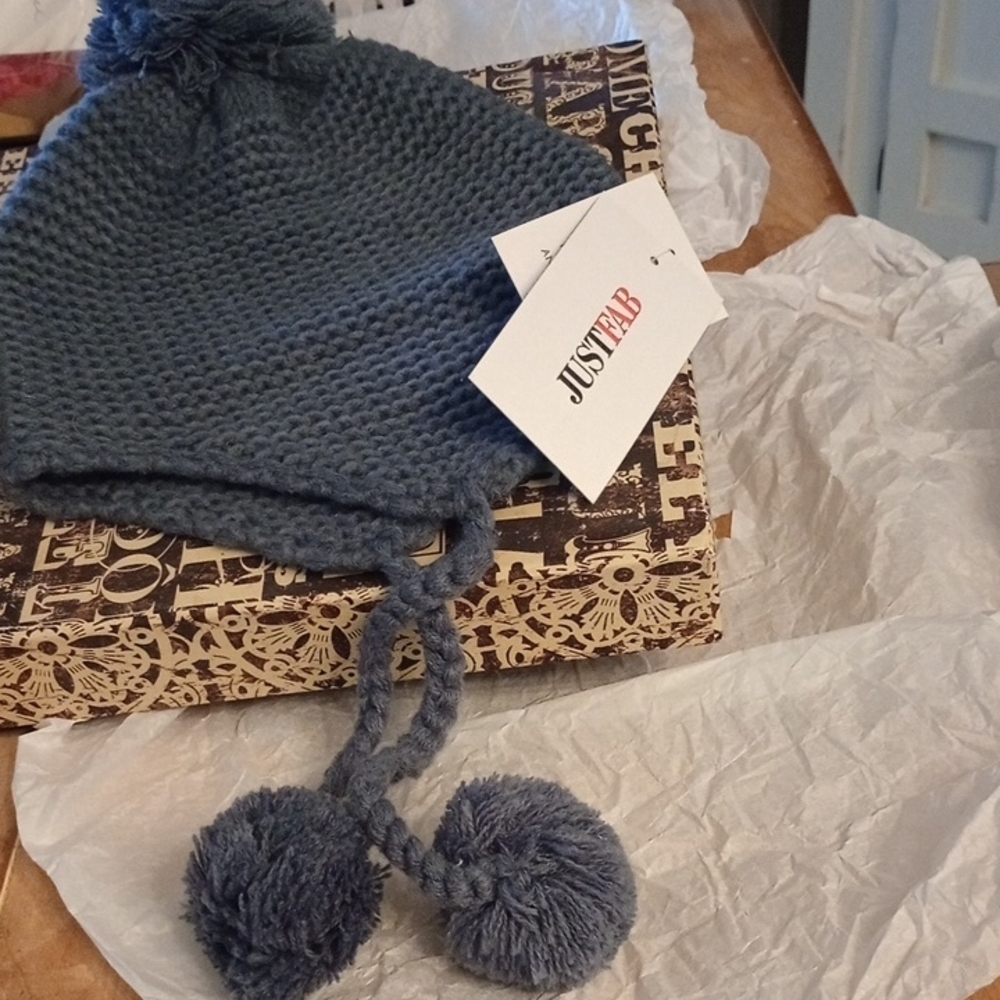 JustFab Kids Blue Knit Pom-Pom Hat